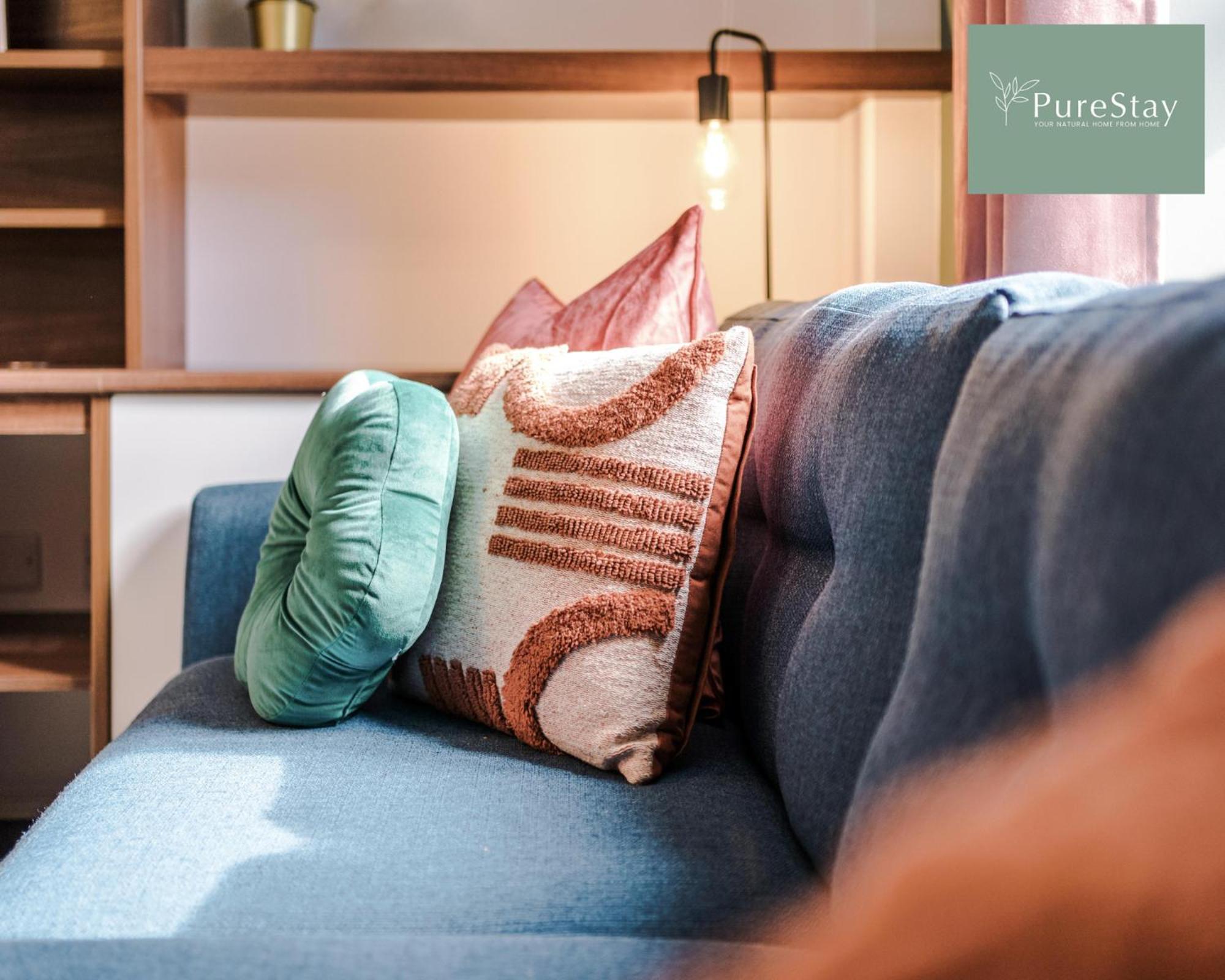 Stunning Five Bedroom Manchester House With Free Parking By Purestay Short Lets & Serviced Accommodation المظهر الخارجي الصورة